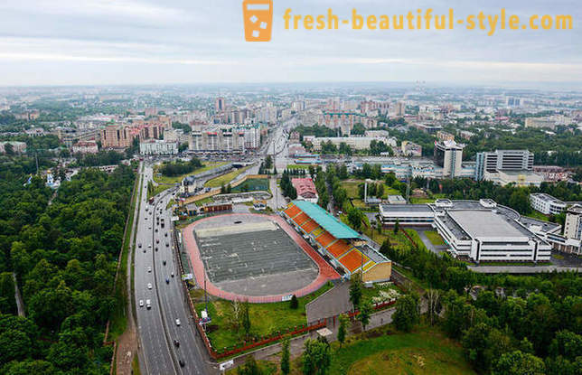 Stadion „Rezerve muncii“ în Kazan: descriere, adresa