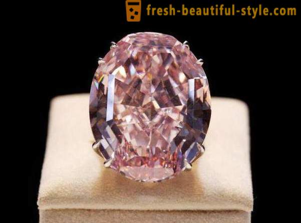 Cel mai scump din diamant mondial „Pink Star“ (Pink Star)