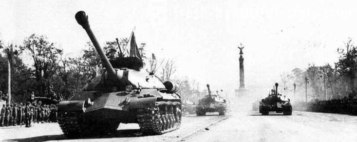De ce a subliniat Uniunea Sovietică la parada din Berlin, IS-3 rezervoare
