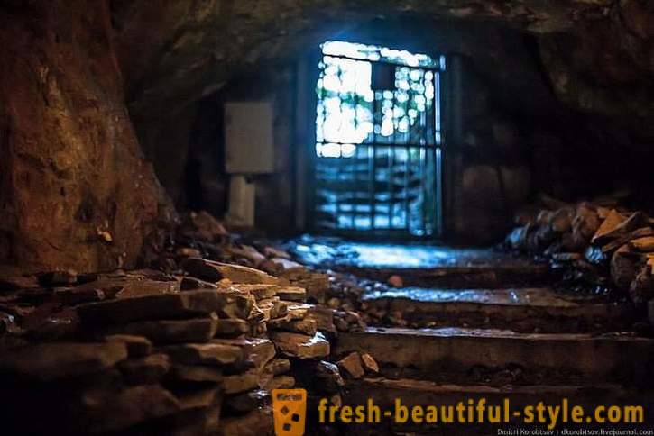 O excursie la cel mai mare complex peșteră din Croația