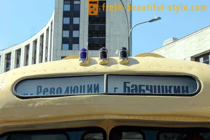 ZIC-155: legenda printre autobuze sovietice