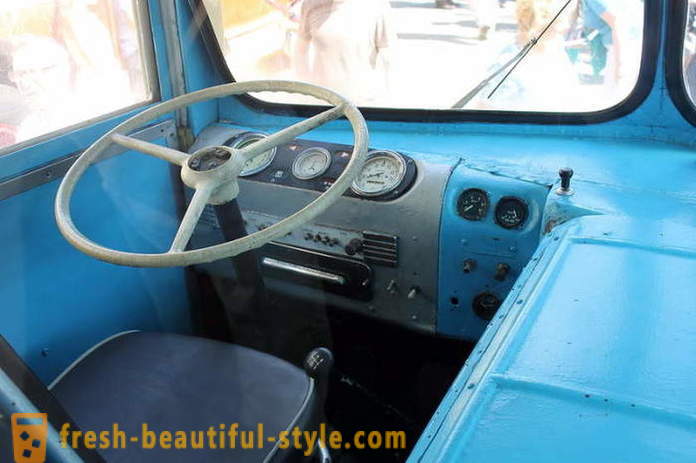 ZIC-155: legenda printre autobuze sovietice