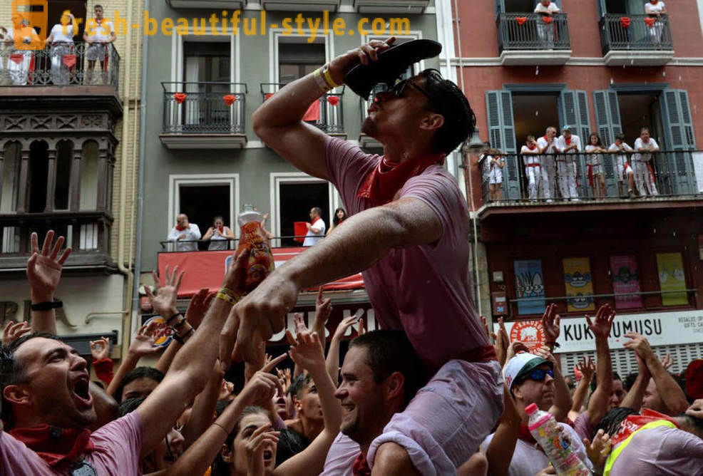 Cum a fost desfășurarea anuală a tauri din Pamplona, ​​Spania