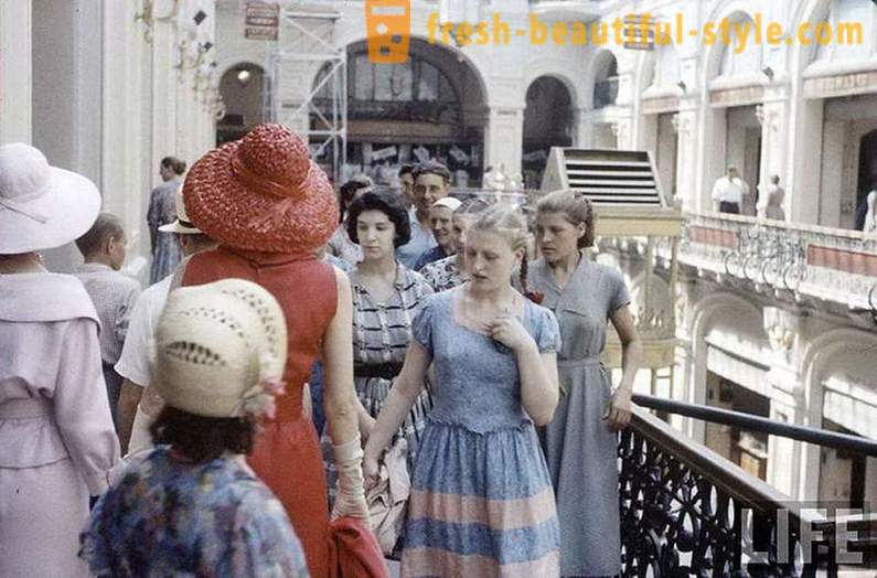 Christian Dior: Cum a fost prima ta vizită la Moscova în 1959
