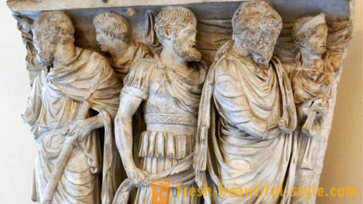 10 legi cele mai bizare ale Romei antice, care va fi curios să știu
