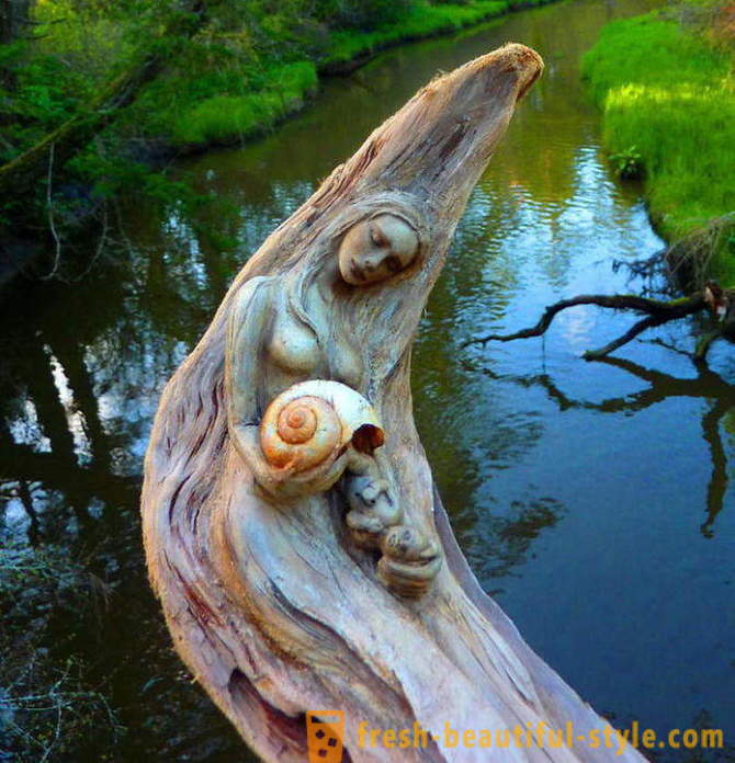Bine ați venit la poveste: sculpturi uimitoare de la Driftwood, uita la care cred în miracole fără voie și magie