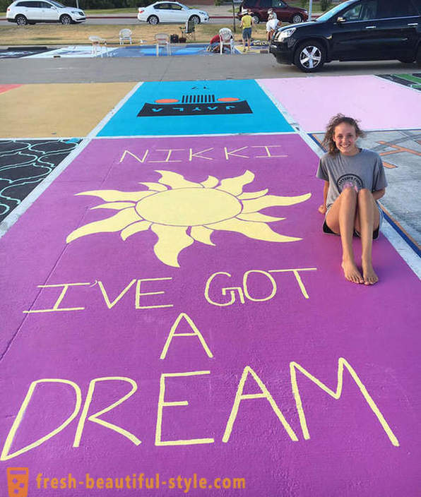 Studenții americani au fost lăsate să picteze propriul spațiu de parcare