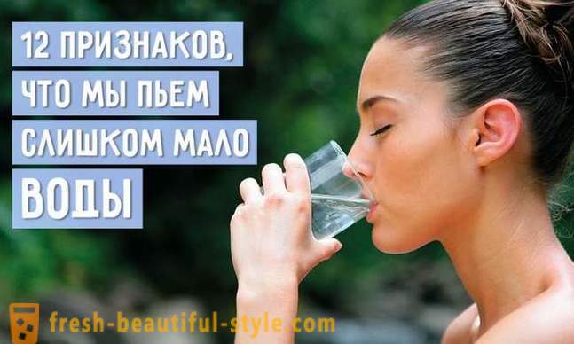 12 semne că beau prea puțină apă