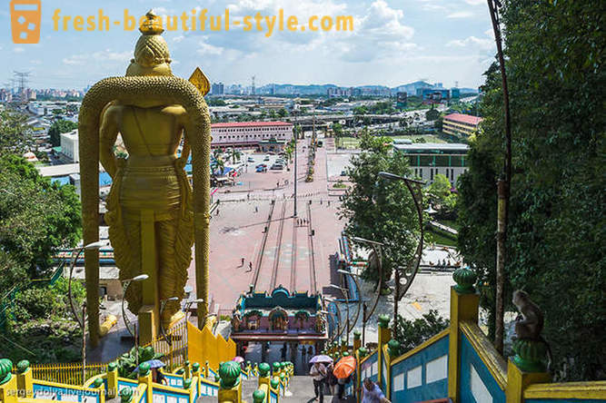 Excursie la hinduși și chinezi temple din Kuala Lumpur