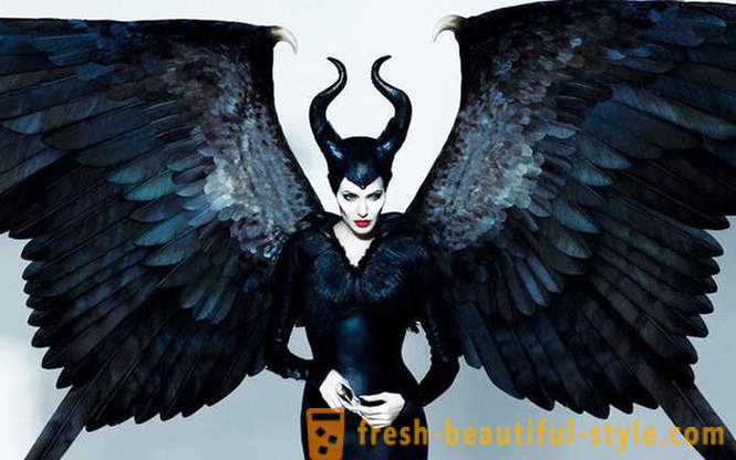 Cum au creat costumele pentru filmul „Maleficent“