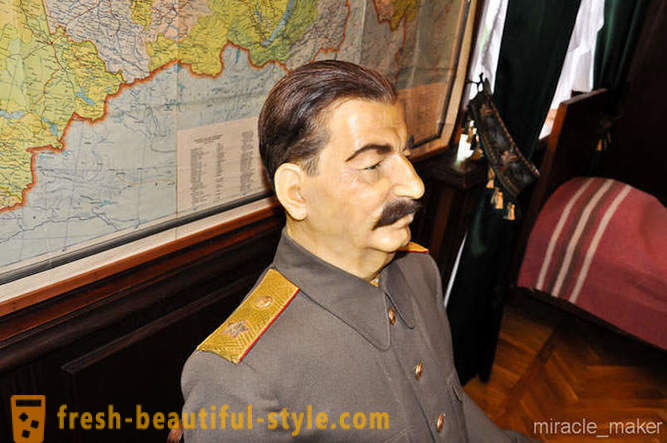 Turul dacha lui Stalin