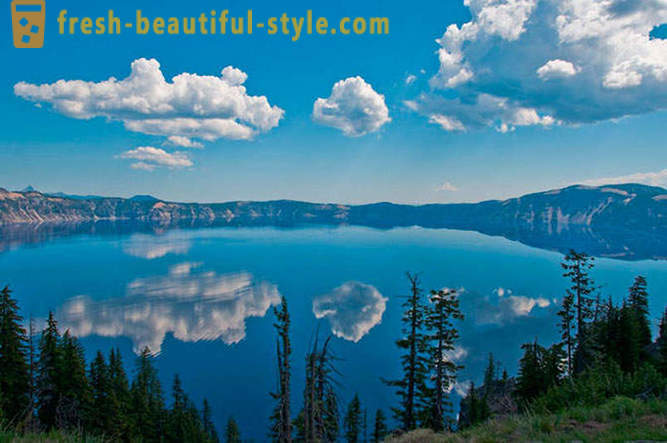 10 lac cele mai frumoase din lume