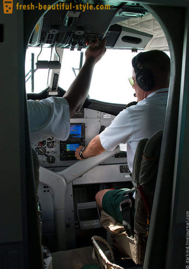 Flying peste Maldive cu hidroavionul