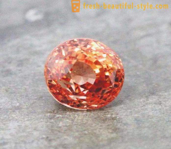Cele mai scumpe din lume de pietre: roșu diamant, rubin, smarald. Cele mai rare pietre din lume