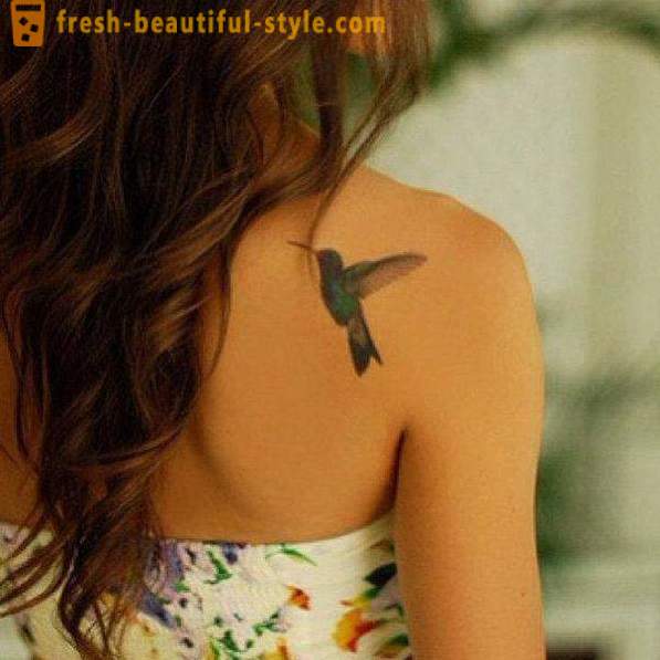 Hummingbird tatuaj - un simbol de vitalitate și energie