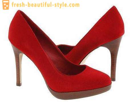 Pantofi roșii: ce să poarte?