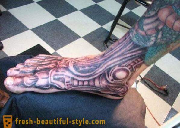 Biomecanica: tatuaj pentru personalitati dure