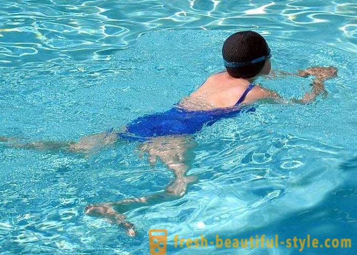 Înot bras pentru distracție și în numele sportului