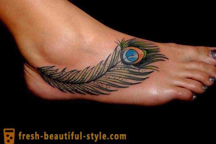 Tatuaj pe picioare - o mică glumă pentru femei