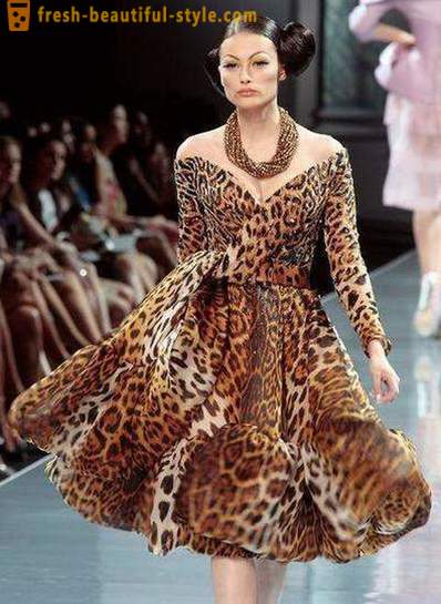Rochie Leopard: ce să poarte și cum să poarte?